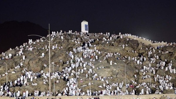 حكم الوقوف بعرفة ليلة النحر حكم الوقوف بعرفة ليلة النحر