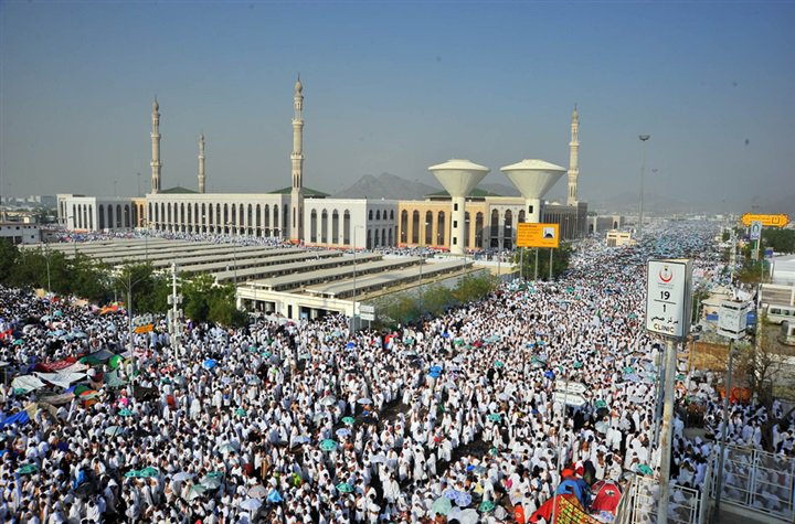 الوقوف بعرفة وادي عرنة