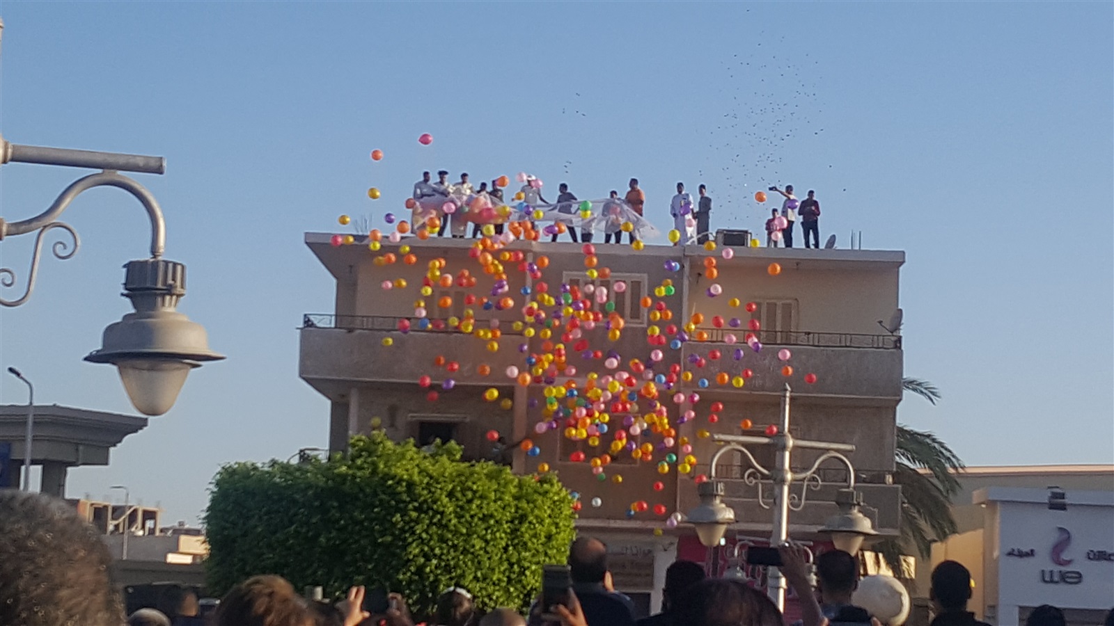 البالونات