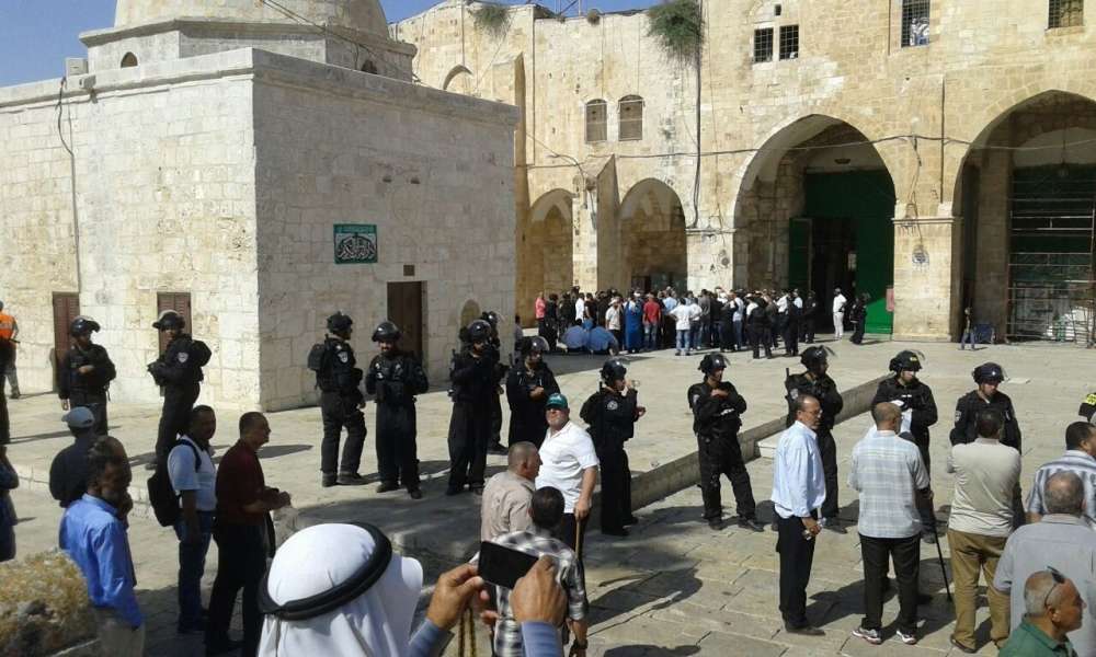 محاولات اقتحام المسجد الأقصى