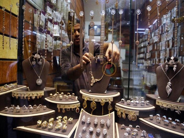 المشغولات الذهبية تكشف أسباب إرتفاع الأسعار المشغولات الذهبية تكشف أسباب إرتفاع الأسعار