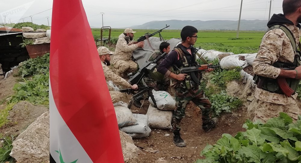 اشتباكات عنيفة بين قوات الجيش ومسلحين شمال غرب سوريا اشتباكات عنيفة بين قوات الجيش ومسلحين شمال غرب سوريا