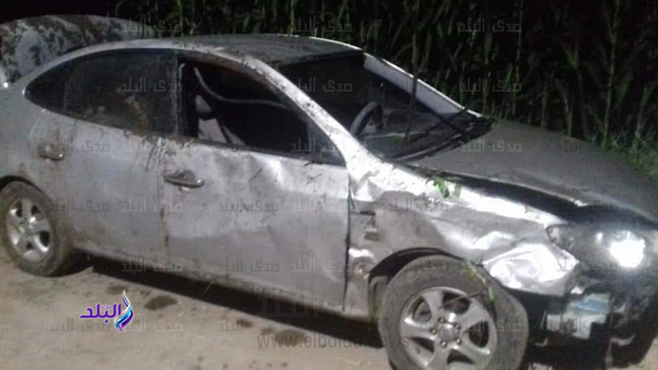 نجاة نائب رئيس مدينة بيلا انقلبت سيارته في مصرف بكفرالشيخ