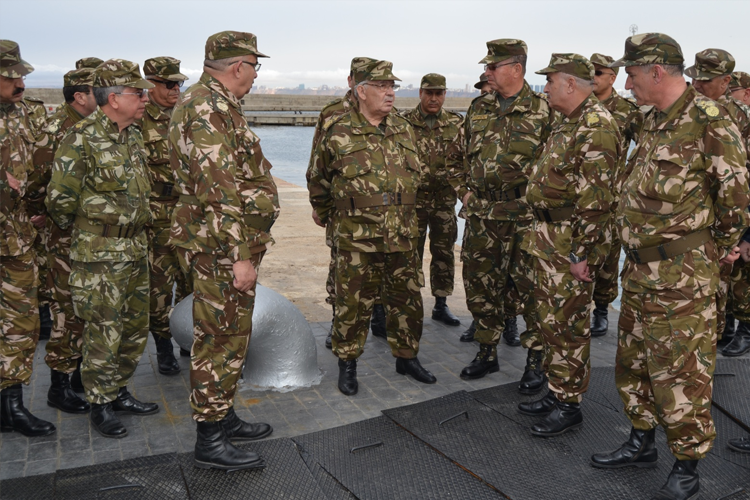 الجيش الجزائري