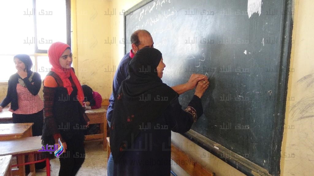 فتح 141 فصلا لمحو الأمي