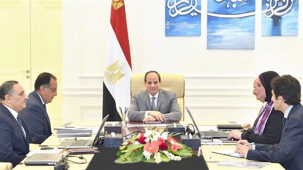 الرئيس عبد الفتاح السيسي الرئيس عبد الفتاح السيسي