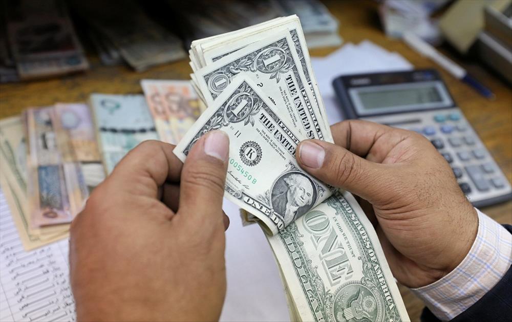 الدولار والعملات الأجنبية الدولار والعملات الأجنبية