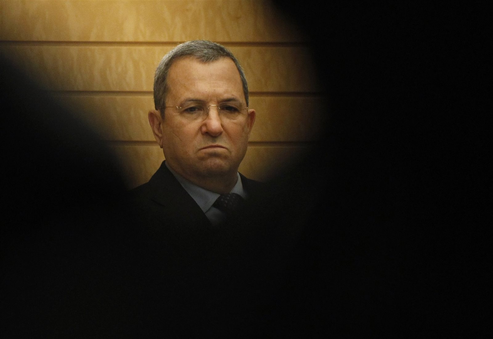 رئيس القائمة العربية المشتركة يطالب إيهود باراك بالاستقالة