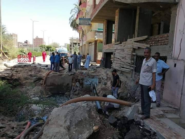 هبوط أرضى بشارع التليفزيون هبوط أرضى بشارع التليفزيون