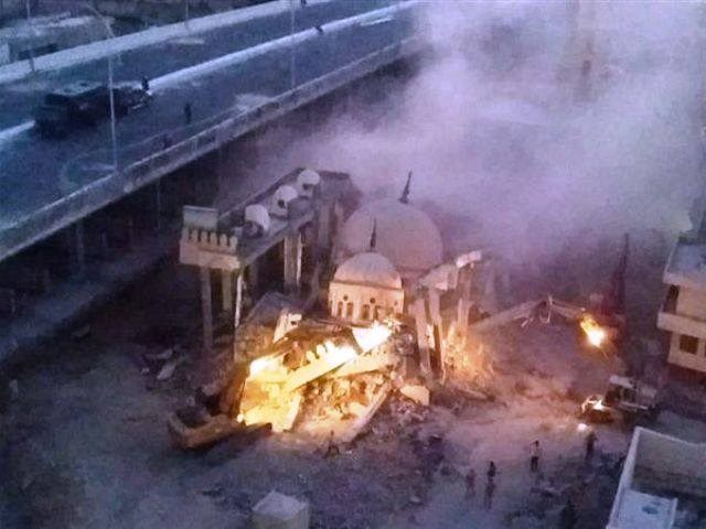 هدم مسجد ومقام "أبو الإخلاص" في الإسكندرية