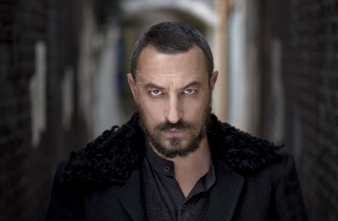 ونور صايلاك