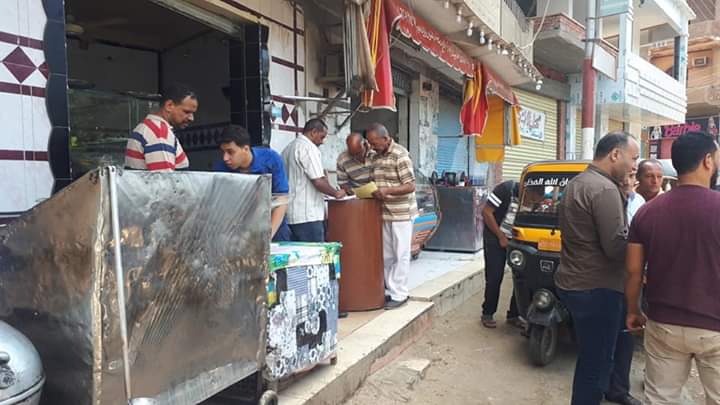 اعدام 3200 رغيف خبز و400 كيلو ردة وتحرير 58 محضر بالمنوفية اعدام 3200 رغيف خبز و400 كيلو ردة وتحرير 58 محضر بالمنوفية