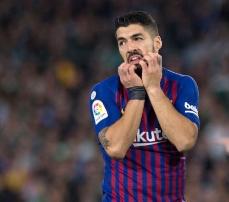 سواريز مهاجم برشلونة سواريز مهاجم برشلونة