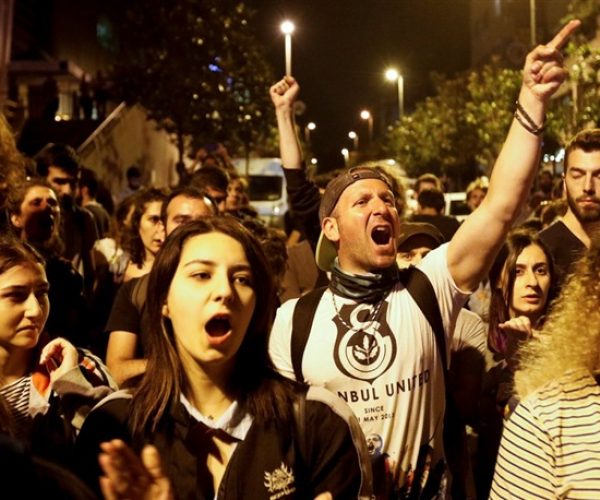 احتجاجات في تركيا احتجاجات في تركيا