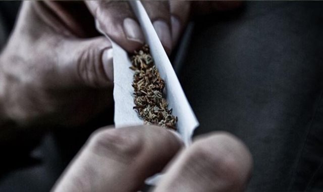 تعاطي الحشيش