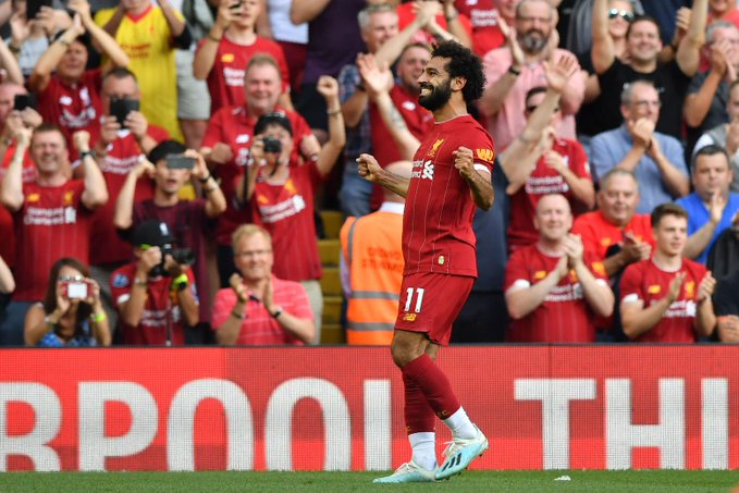 محمد صلاح بعد إحتفاله بالهدف أمام أرسنال محمد صلاح بعد إحتفاله بالهدف أمام أرسنال