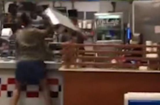 مشاجرة عنيفة