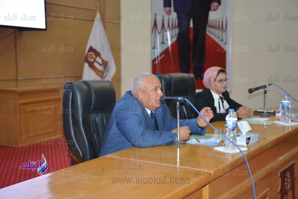 اللواء محمد الزملوط محافظ الوادى الجديد اللواء محمد الزملوط محافظ الوادى الجديد