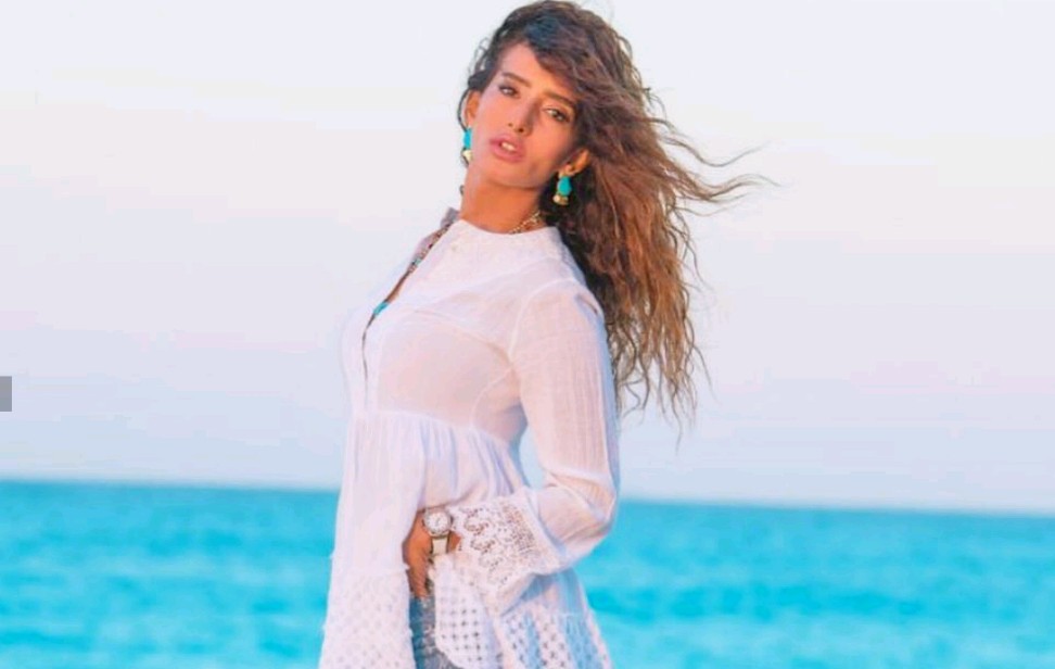 زينة زينة
