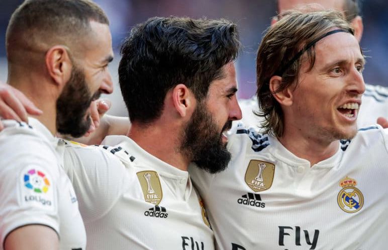 مودريتش - إيسكو - بنزيما
