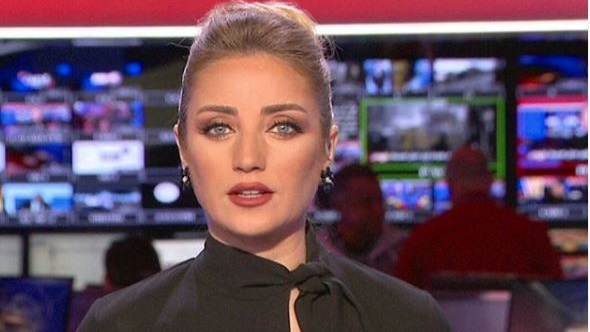 المذيعة كريستيان بيسرى المذيعة كريستيان بيسرى