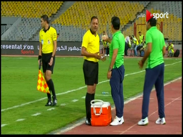 خلاف  حكام لقاء الزمالك ومسؤولي مصر المقاصة 