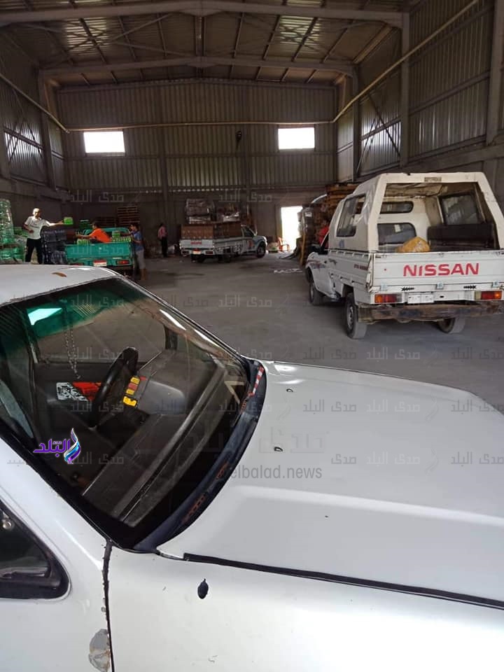 مصادرة 4400 عبوة مبيدات زراعية