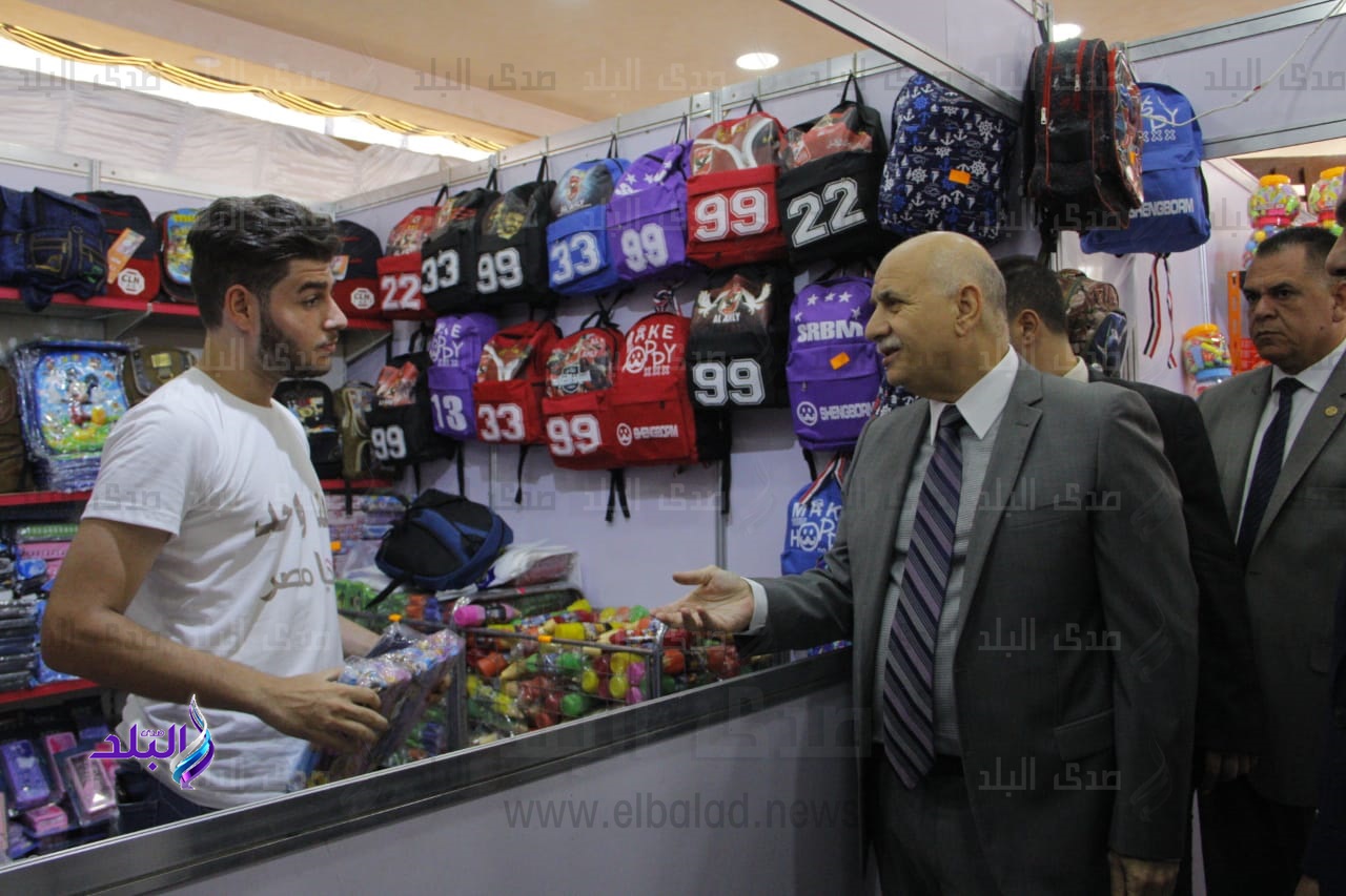 مدير امن القاهرة يفتتح معرض كلنا واحد 