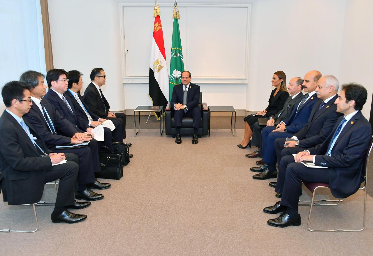 الرئيس عبد الفتاح السيسي الرئيس عبد الفتاح السيسي