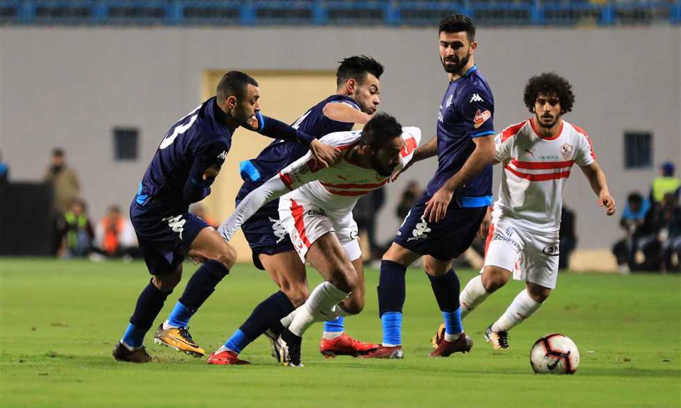 بيراميدز يحافظ على تقدمه أمام الزمالك بعد مرور 30 دقيقة