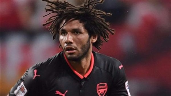 محمد النني لاعب فريق بشكتاش