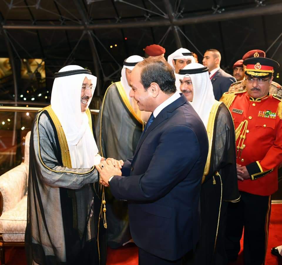 أمير الكويت يستقبل الرئيس السيسى أمير الكويت يستقبل الرئيس السيسى