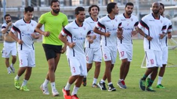 لاعبي نادي الزمالك