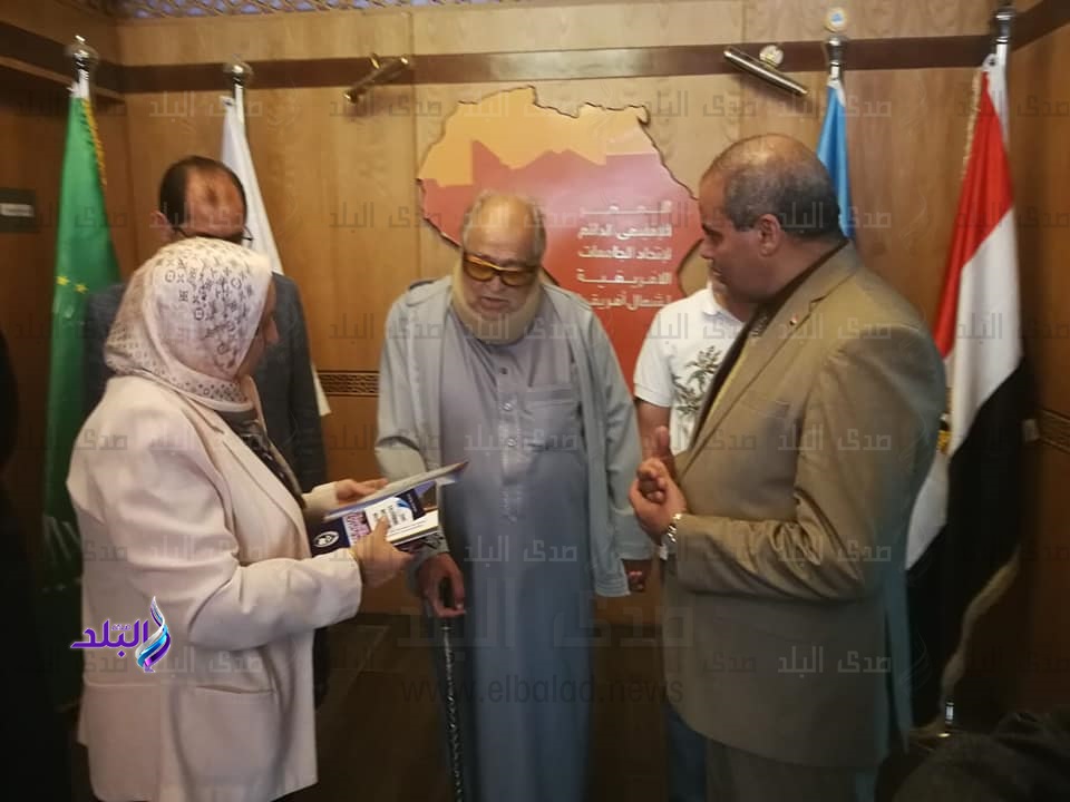 رجل الأعمال السعودي يزور مركزه بجامعة الأزهر رجل الأعمال السعودي يزور مركزه بجامعة الأزهر