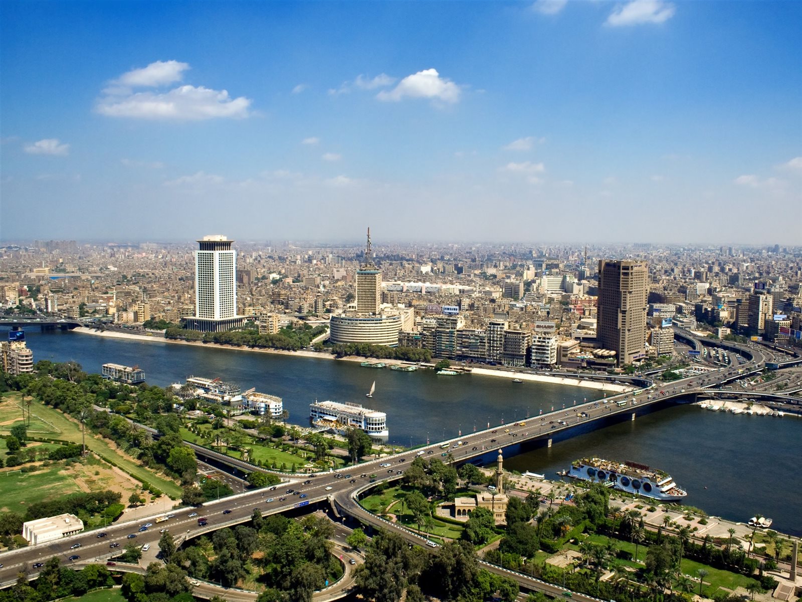 القاهرة القاهرة