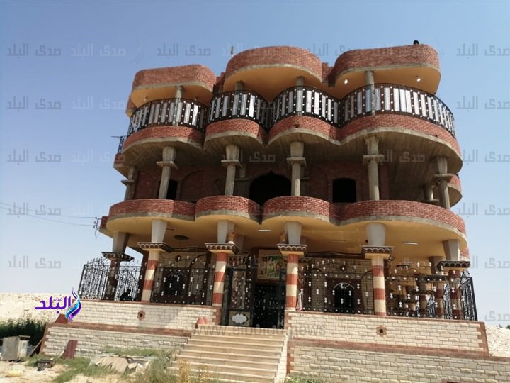 إزالة منازل فاخرة لأثرياء أسوان