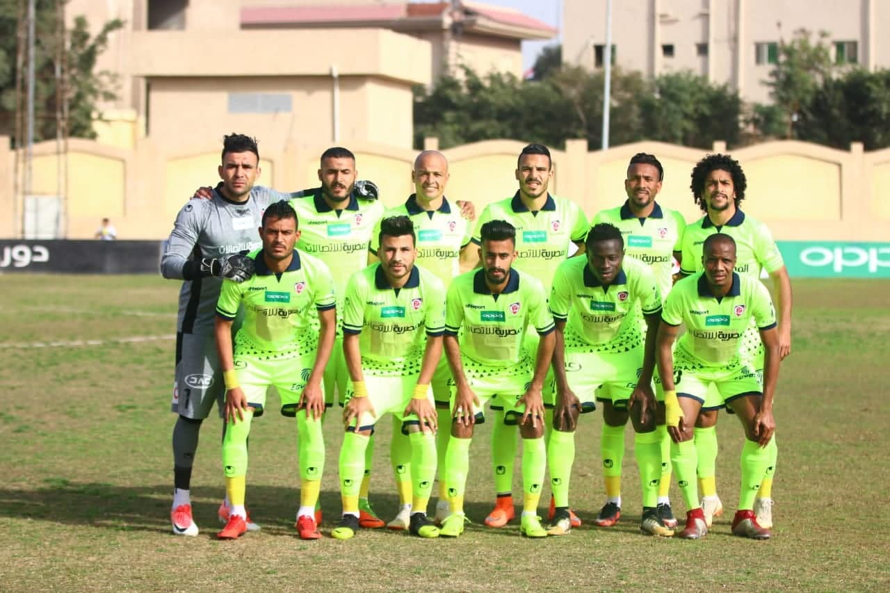  الفريق الأول لكرة القدم بنادي بتروجت