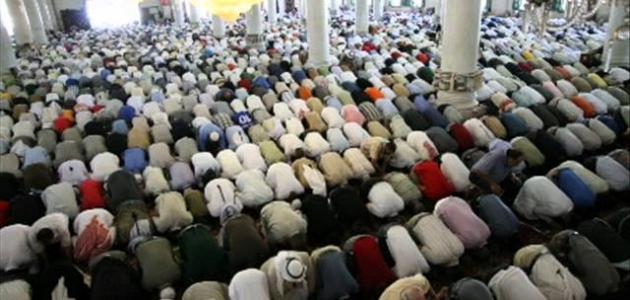 حكم سبق الإمام في الجماعة حكم سبق الإمام في الجماعة