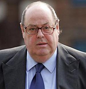  نيكولاس سومز حفيد ونستون تشرشل رئيس وزراء بريطانيا