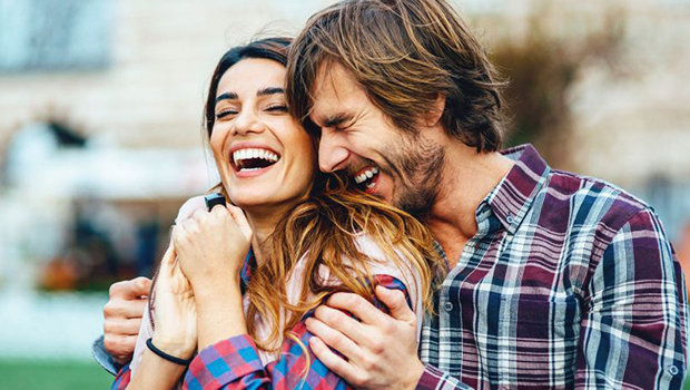 7 وصفات سحرية لجلب السعادة الزوجية.. تعرف عليهم