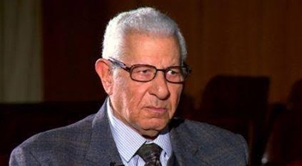 مكرم محمد أحمد 