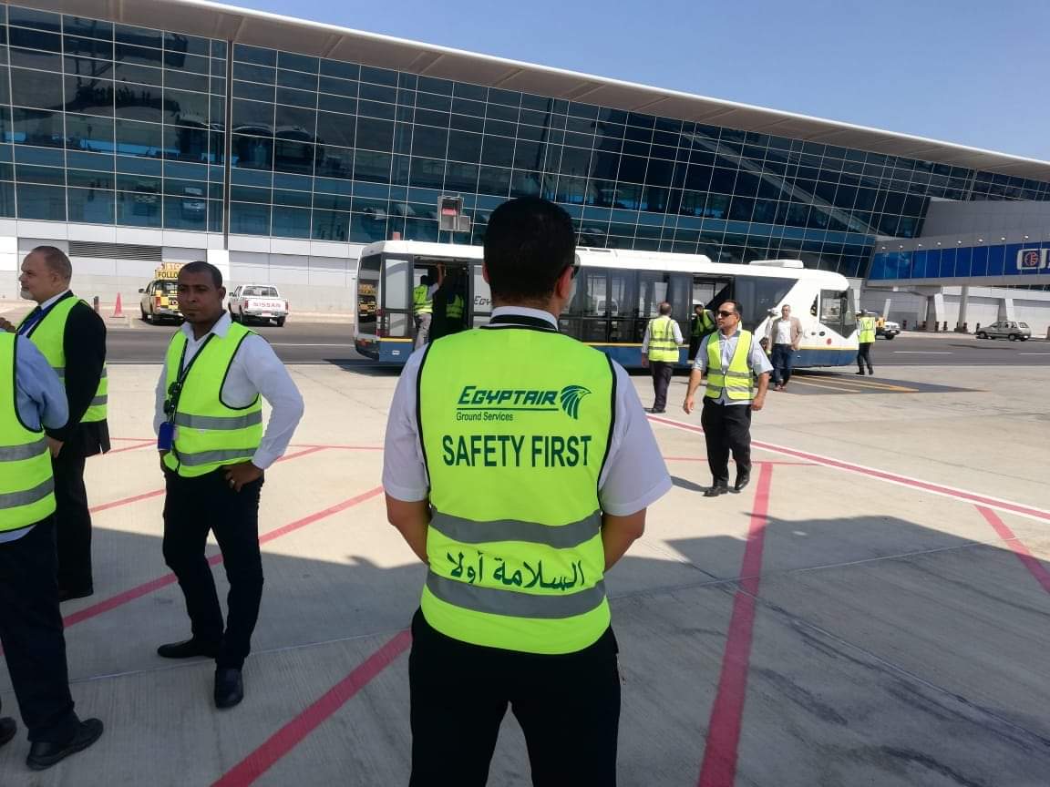 مطار الغردقة 