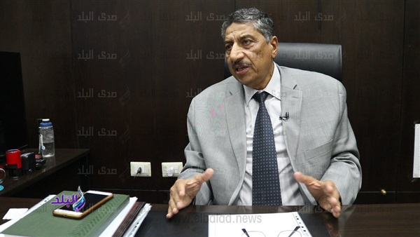 الدكتور عبد الستار المليجى نقيب العلميين