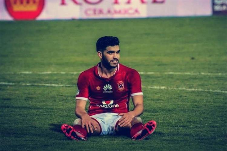 وليد أزارو لاعب النادي الأهلي وليد أزارو لاعب النادي الأهلي
