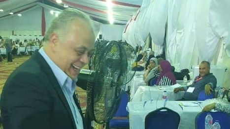 أشرف زكي أشرف زكي