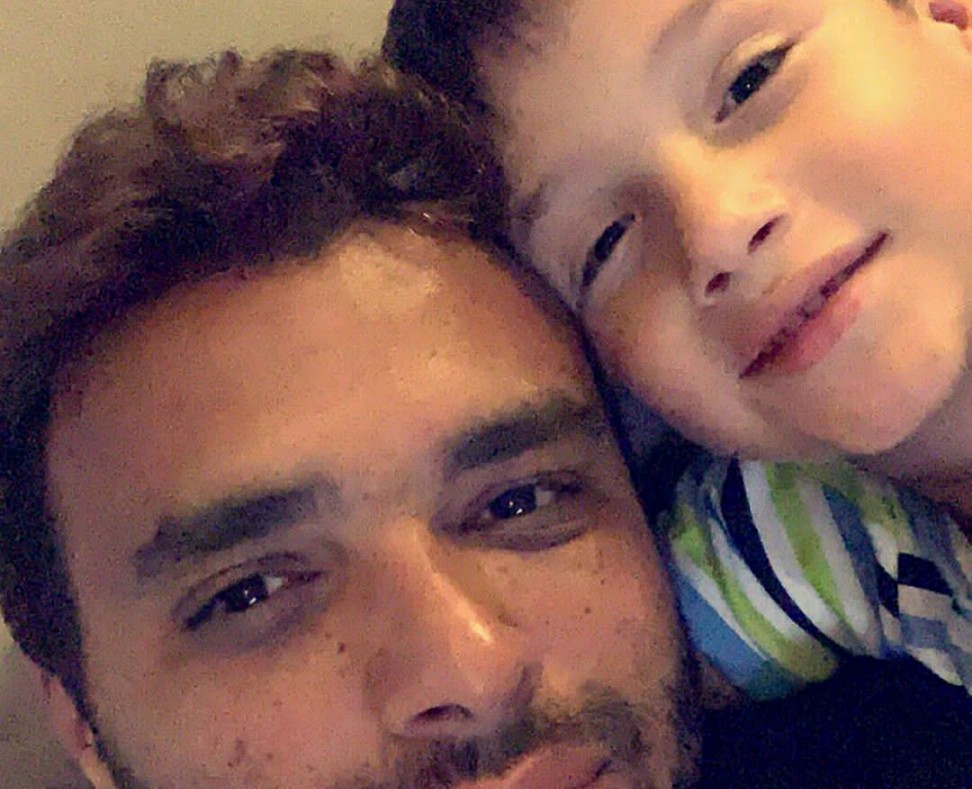 رامى صبرى وابنه