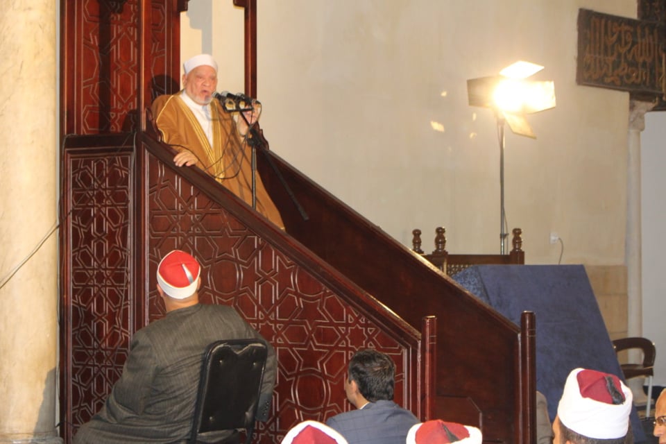 احمد عمر هاشم 