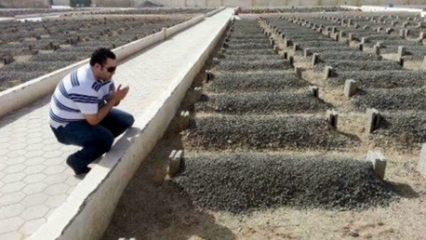 الإفتاء توضح حكم الصلاة على الميت بعد دفنه الإفتاء توضح حكم الصلاة على الميت بعد دفنه