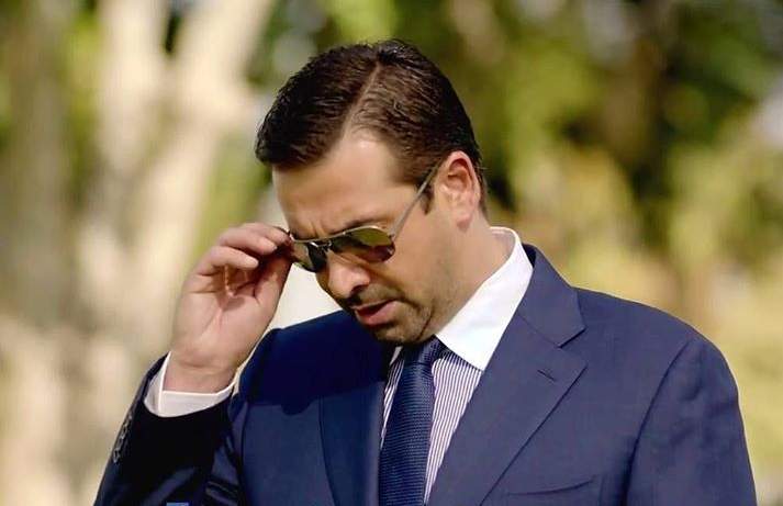 الفنان كريم عبدالعزيز