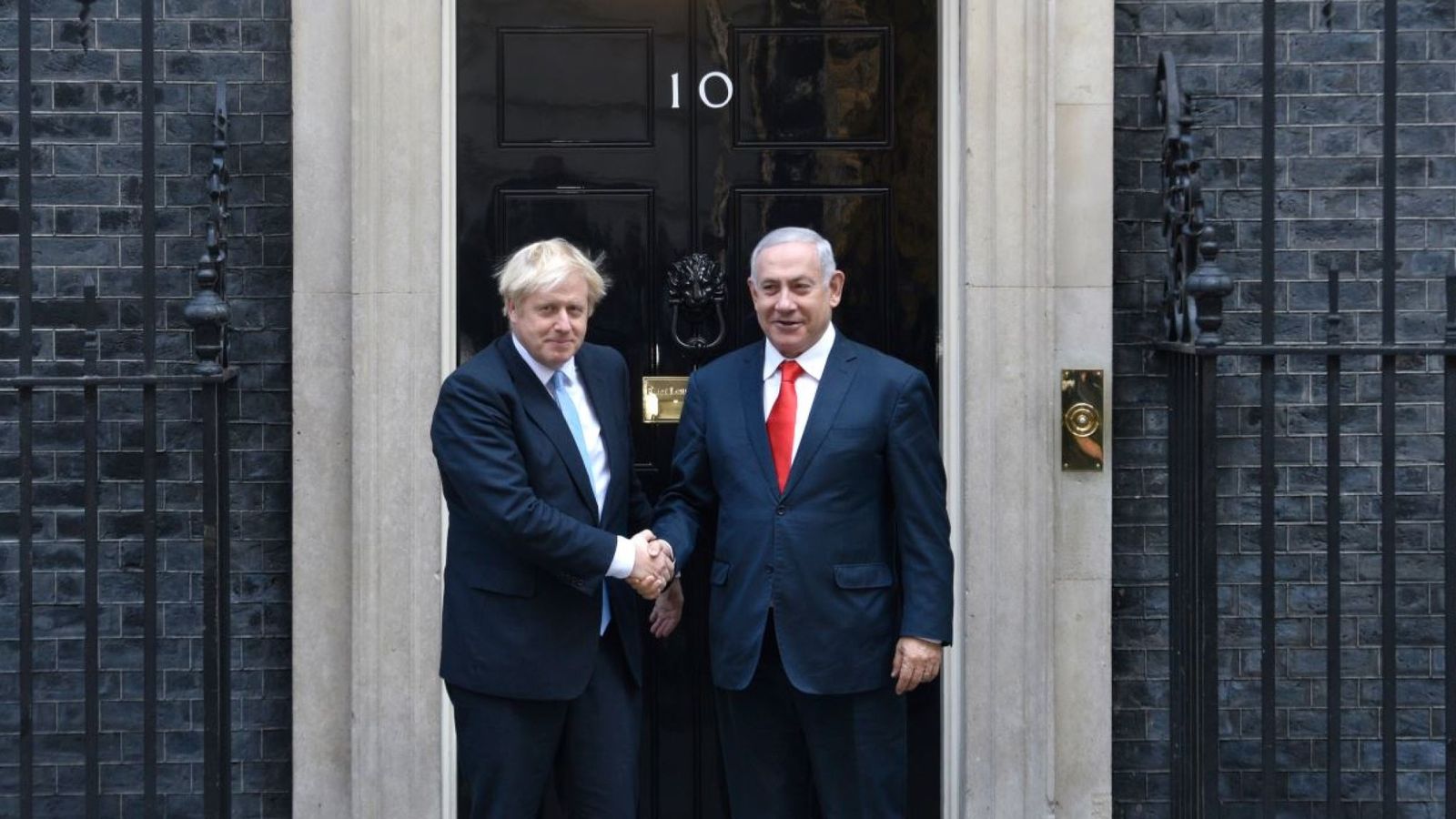 نتنياهو وجونسون 